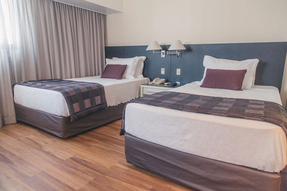 Hotel Wyndham Berrini 4*