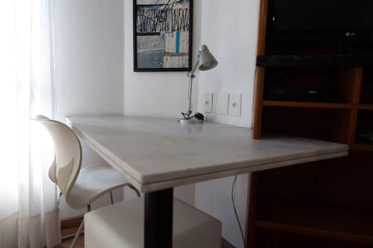 Itaim Bibi/amplo A Localizacao! Apartamento São Paulo