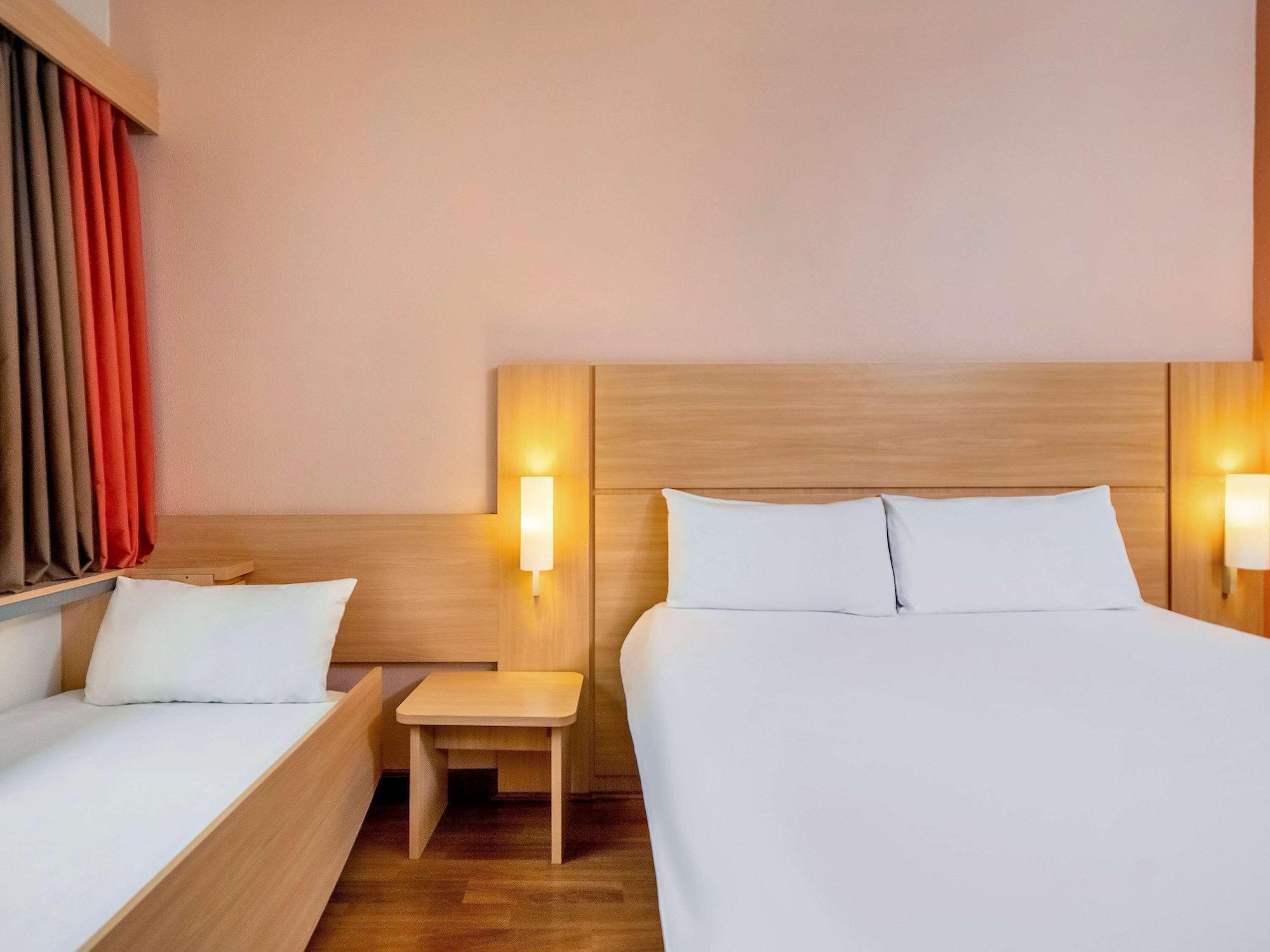 Hotel Ibis Interlagos