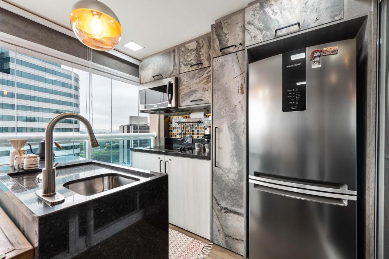 Apartamento Edificio Summit Pinheiros: View Balcony With Pool & Fitness Near Subway São Paulo