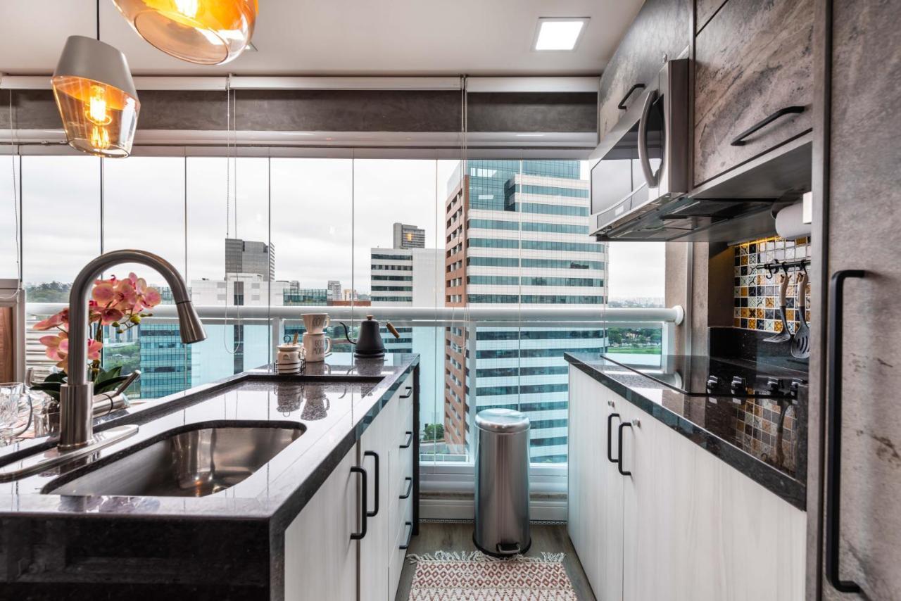 Edificio Summit Pinheiros: View Balcony With Pool & Fitness Near Subway Apartamento São Paulo