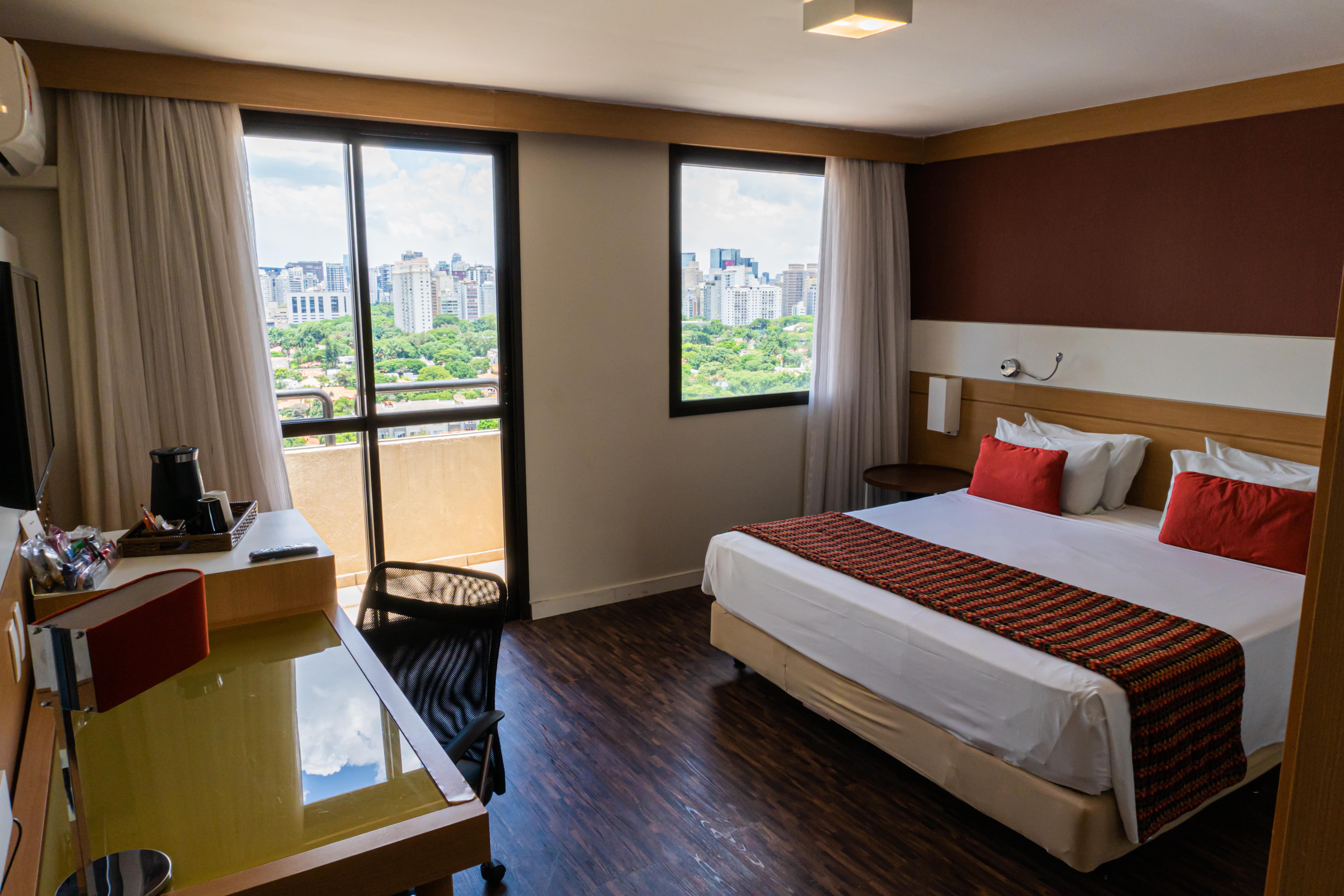 Quality Faria Lima Hotel 4*