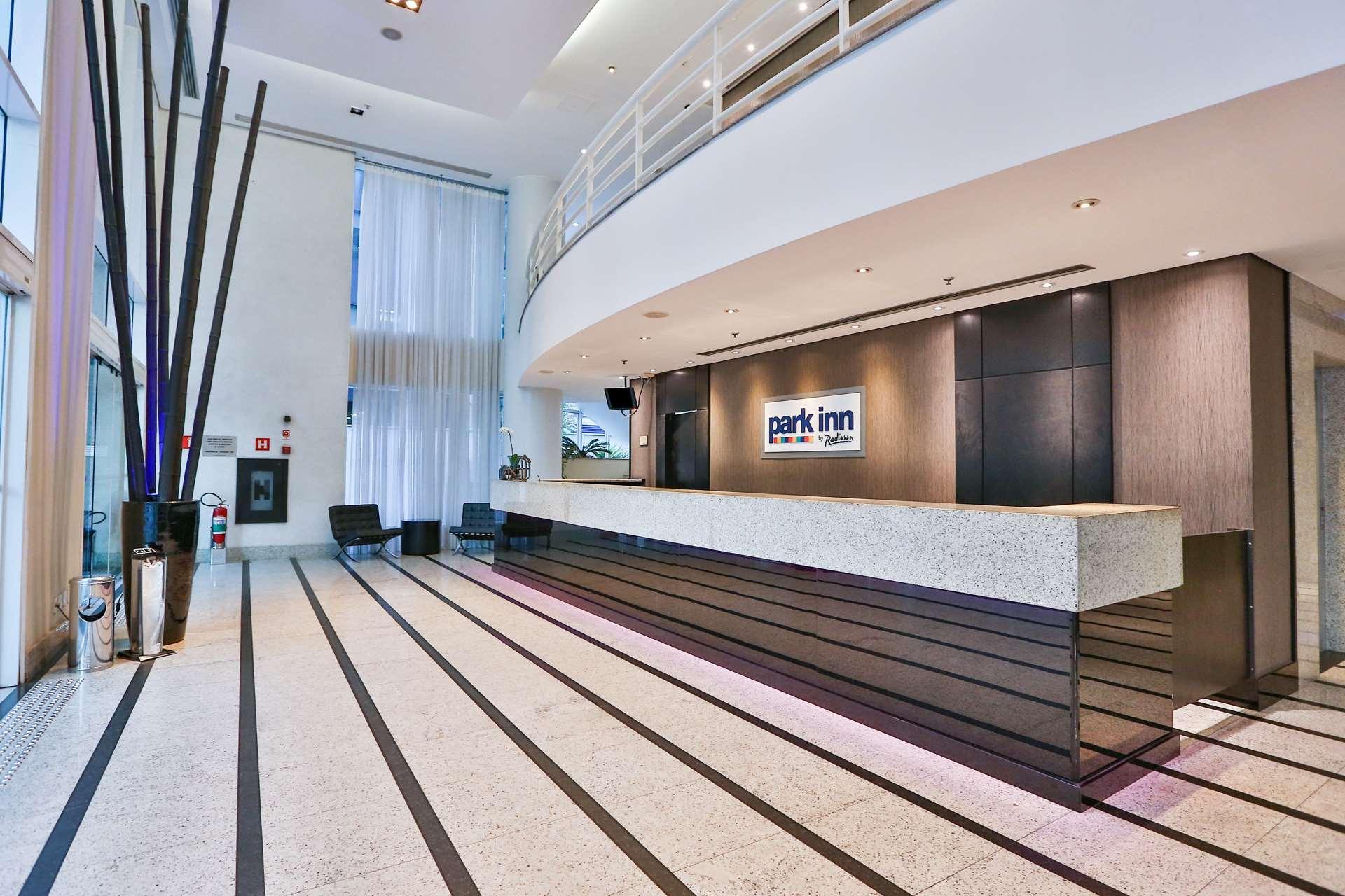 Park By Radisson Berrini 4*