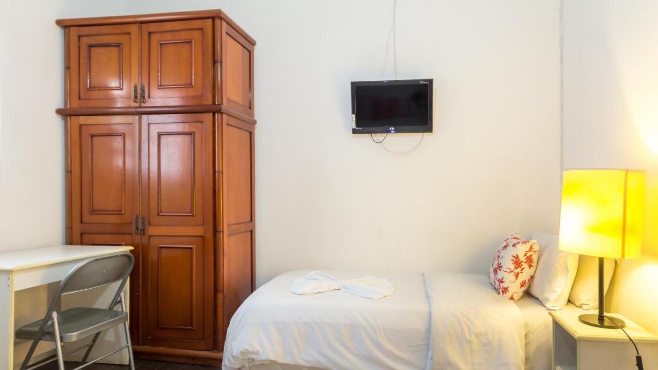 E Economica - Bairro Pinheiros, Proximo Hospital Clinicas E Incor, Oscar Freire, Av Paulista, Allianz, Madalena E Facil Acesso Ao Ibirapuera E Morumbi Albergue