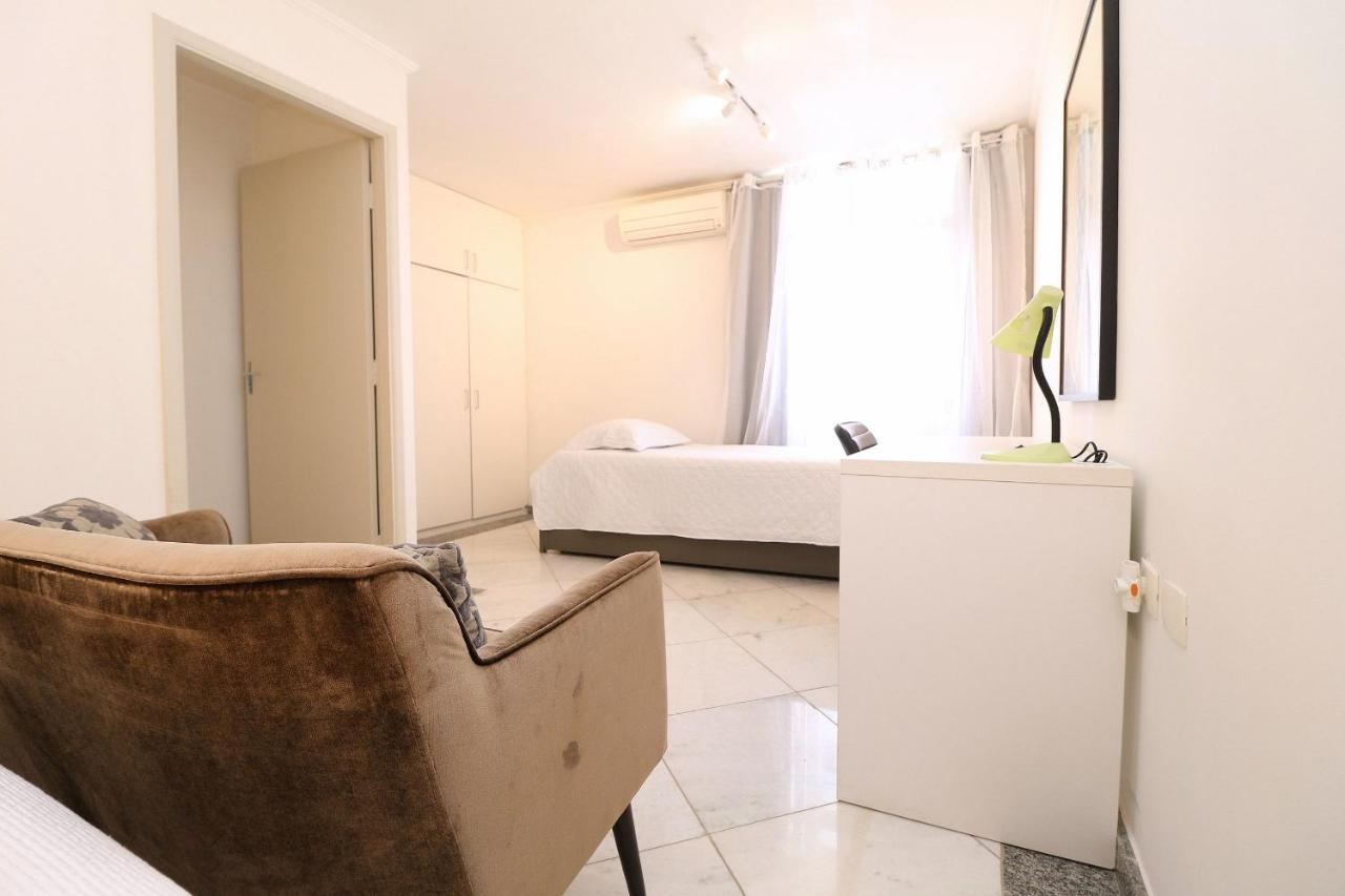 Apartment Jardins House