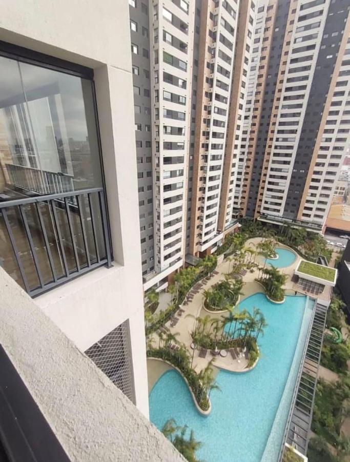 1107 - Apto Em De Categoria Em Apartamento *