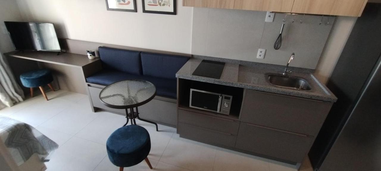 Lindo; No Centro Em Frente Ao Metro! Apartamento São Paulo