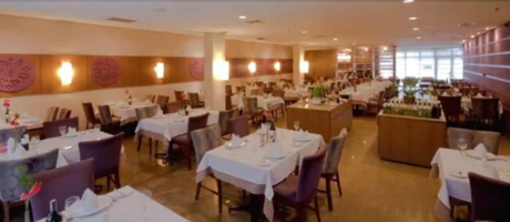 Hotel Wyndham Paulista 4*