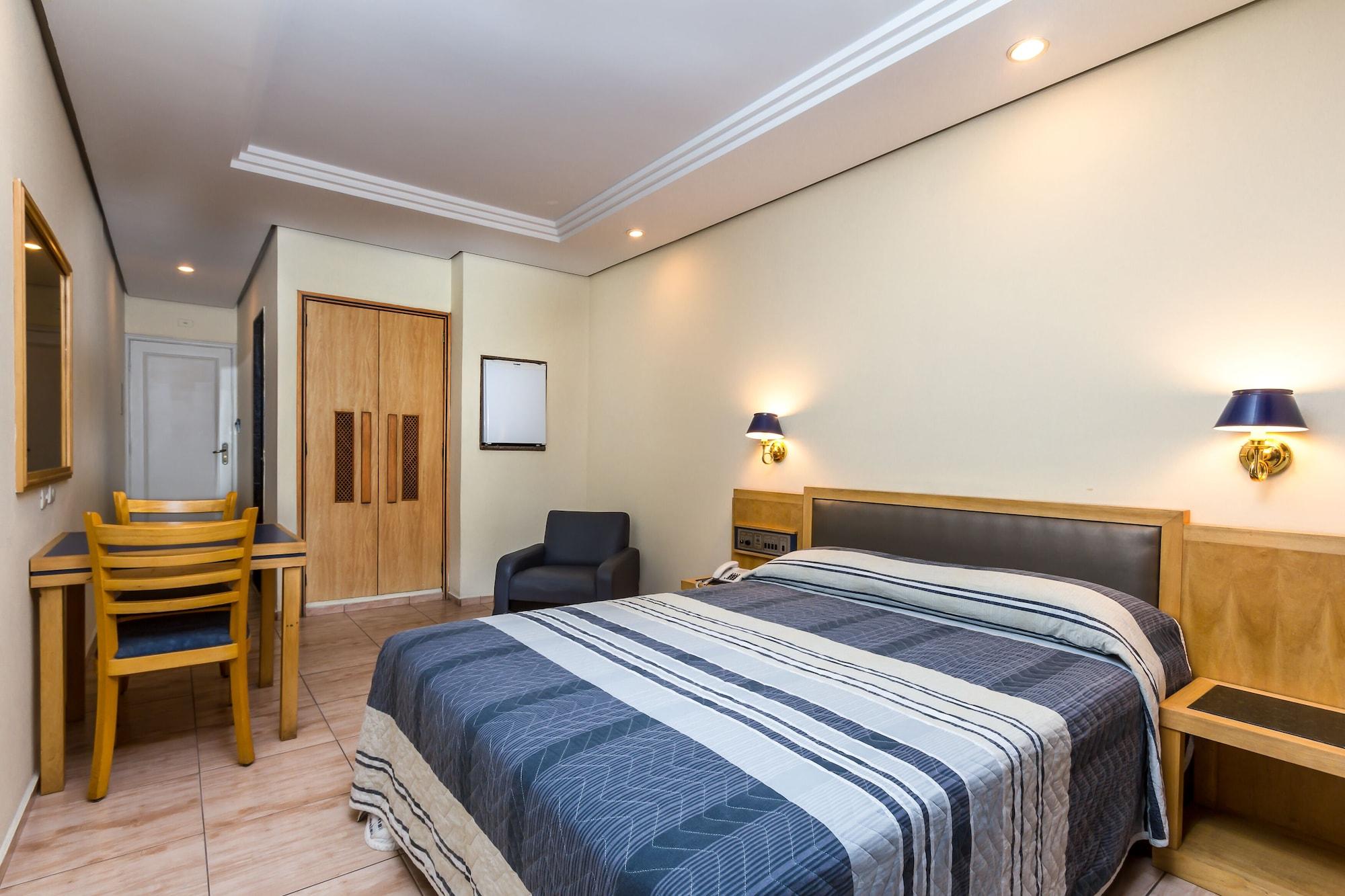 Hotel Columbia 3*