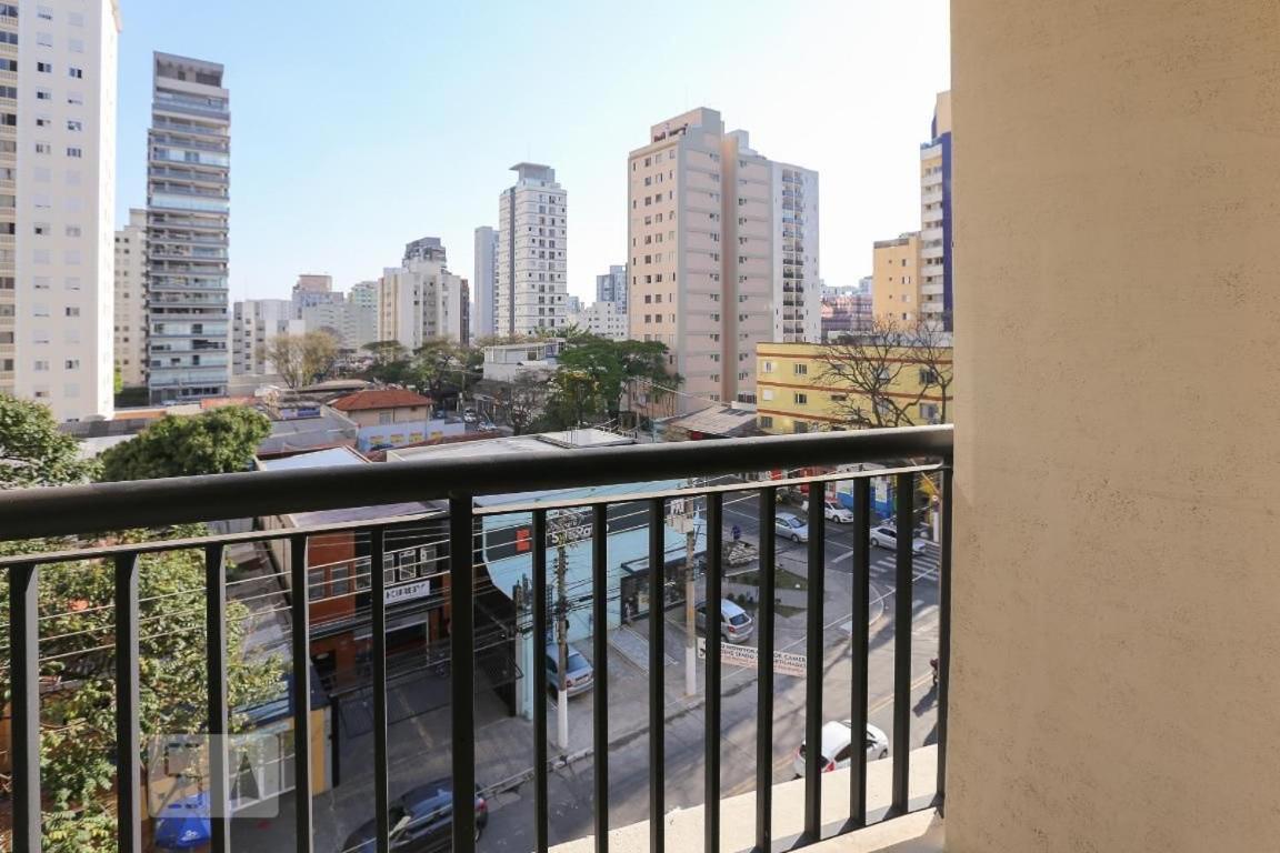 Apartamento Av Jandira 501 Moema Ap 302 *