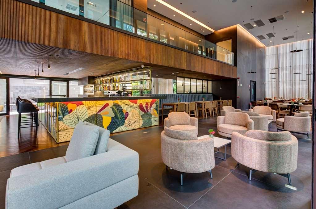 Qoya Curio Collection By Hilton