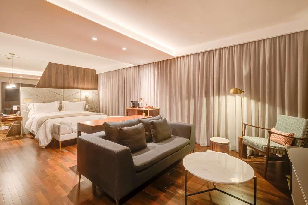Hotel Qoya Curio Collection By Hilton Sao Paulo