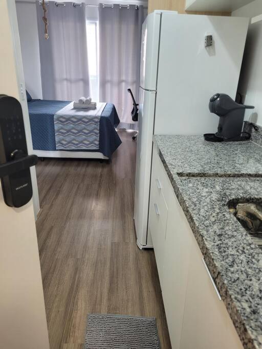 A 20 Passos Do Metro Belem Apartment