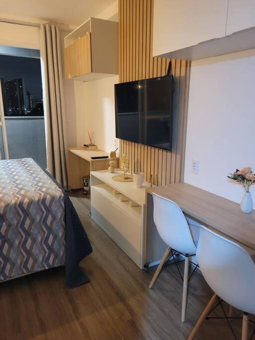 A 20 Passos Do Metro Belem Apartment *
