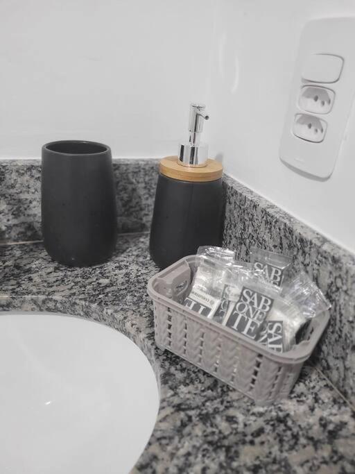 A 20 Passos Do Metro Belem Apartment