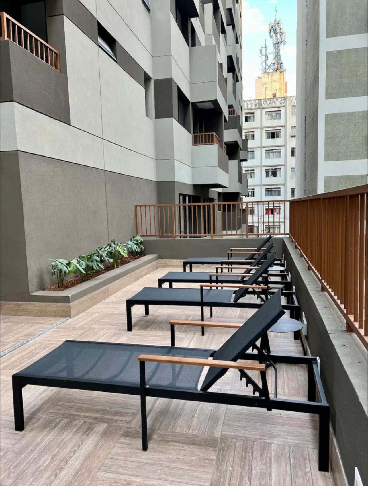 Apartment Studio Bem Localizado / Prox Estacao Trianon *