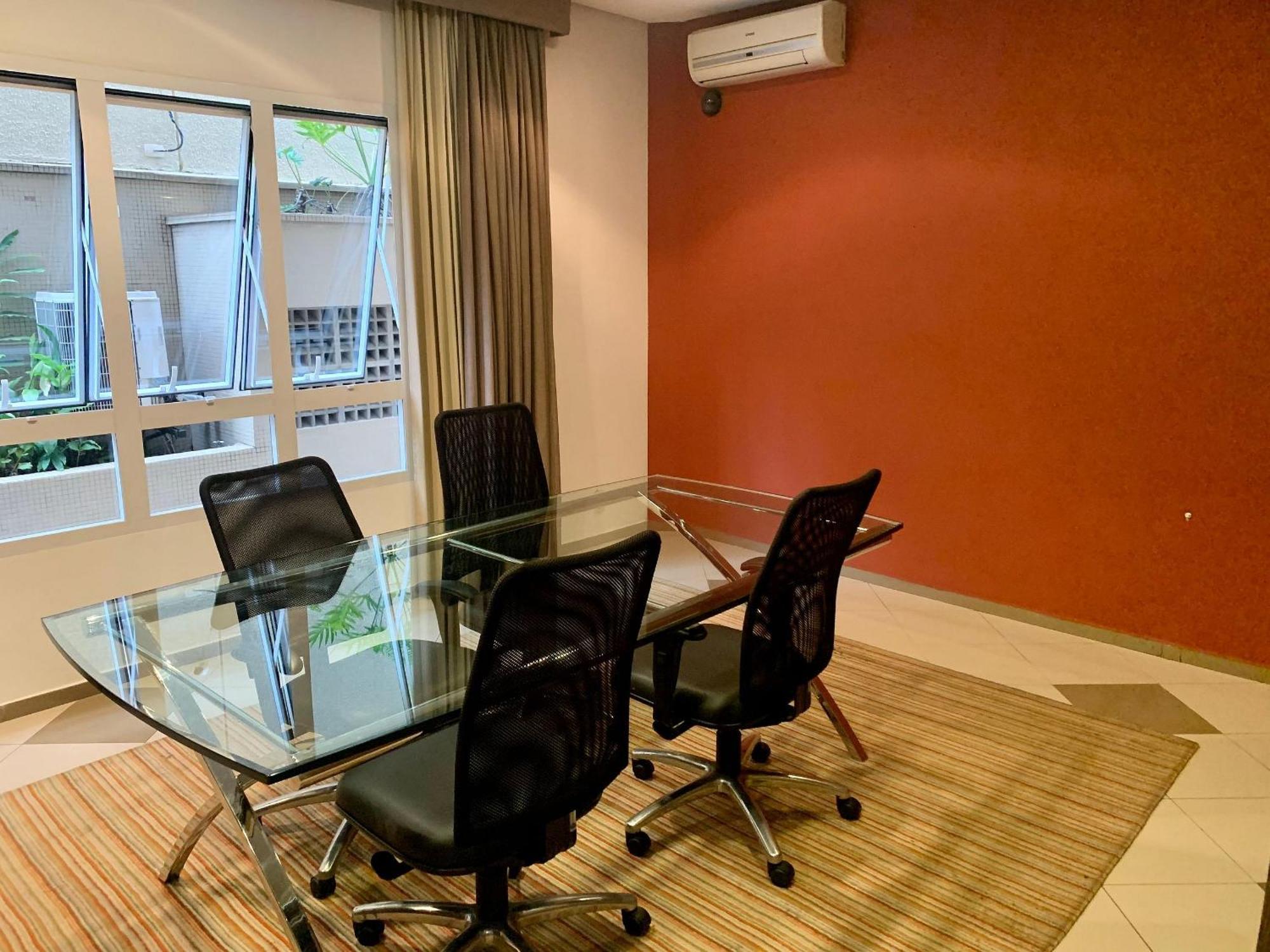 Ap 41 Paulista 2 Dorm C/ Garagem São Paulo