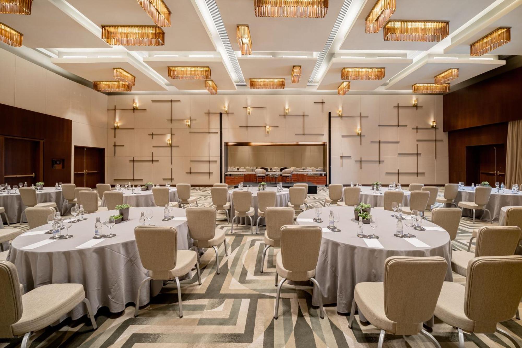 Jw Marriott Hotel 5*