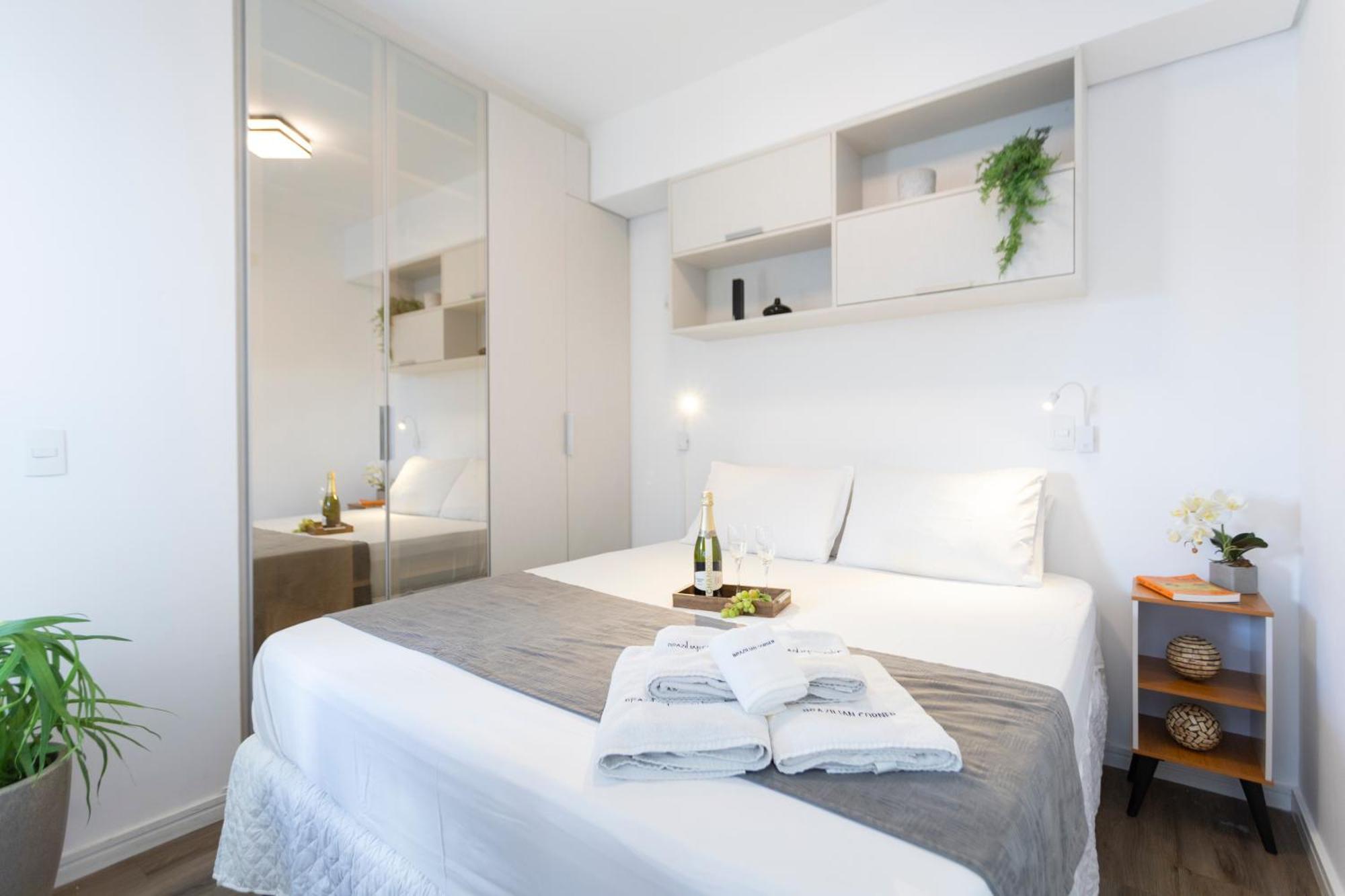 Apartamento Na Bela Vista Com Piscina E Vaga De Garagem São Paulo