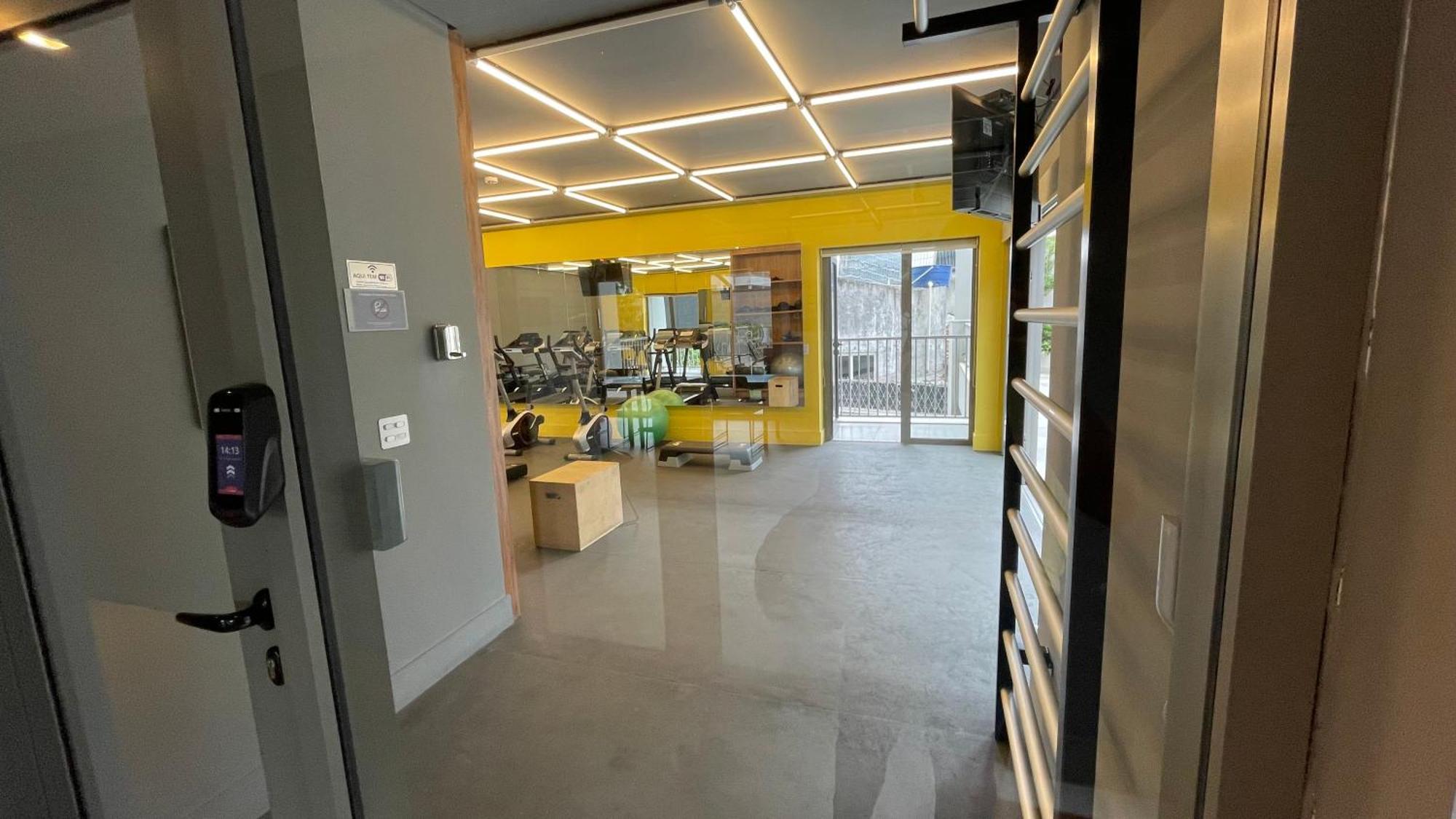 Booksampa Estudio Houx 2111 Prox Metro Faria Lima * Sao Paulo