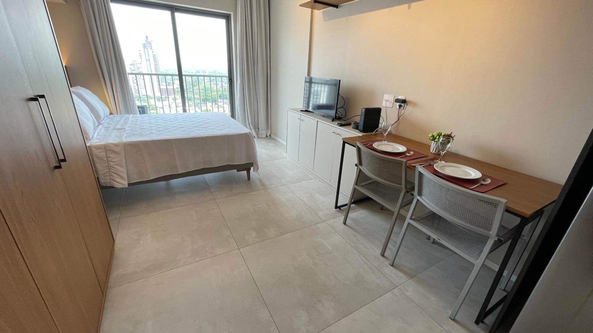 Apartment Booksampa Estudio Houx 2111 Prox Metro Faria Lima Sao Paulo