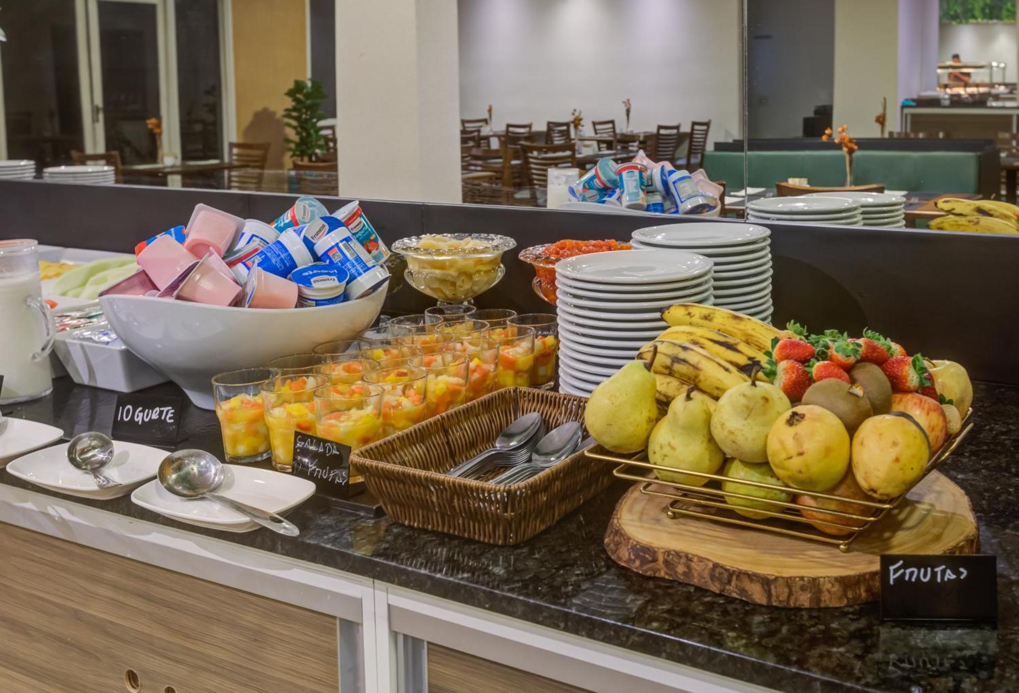 Wyndham Paulista Hotel 4*