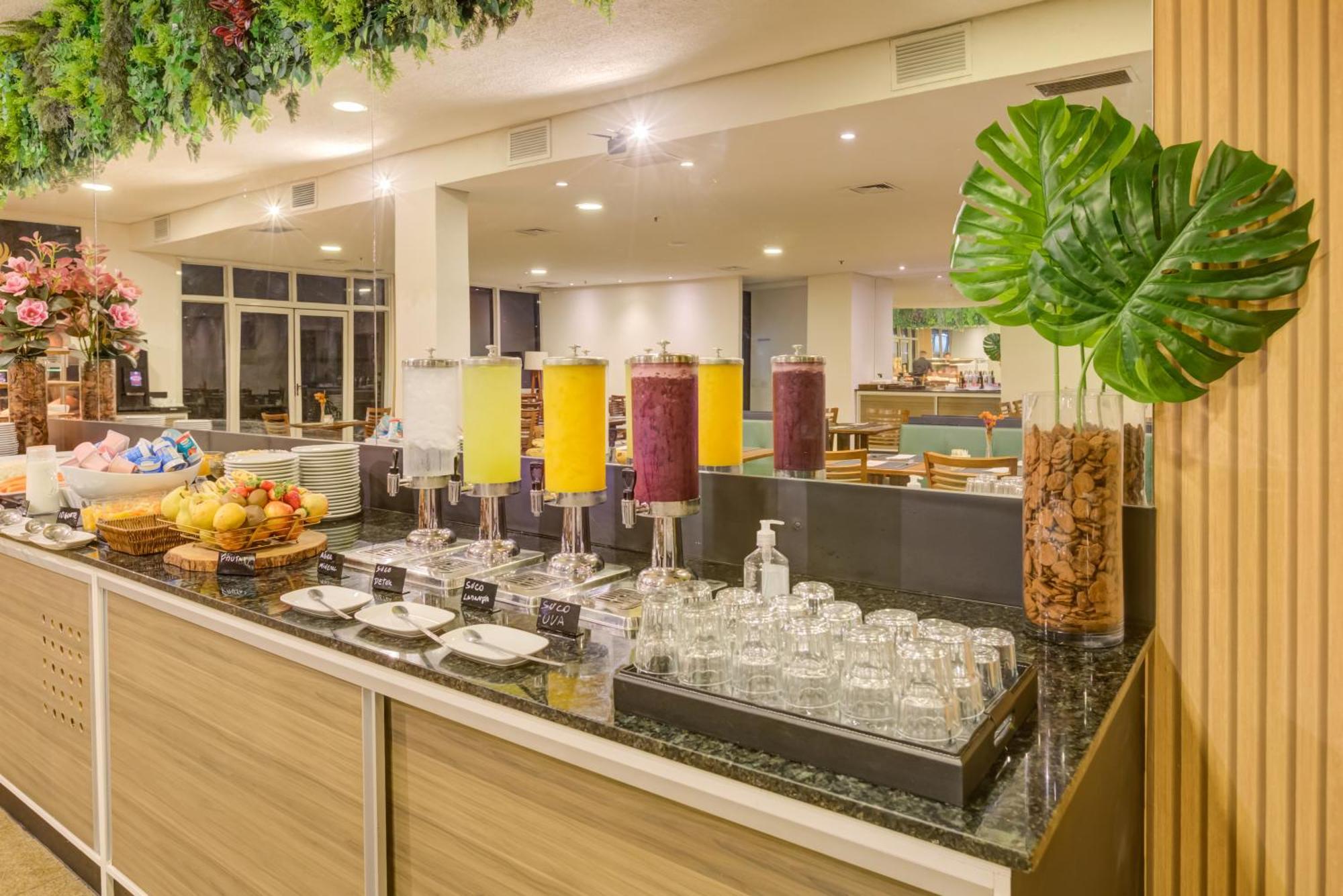 Hotel Wyndham Paulista 4*
