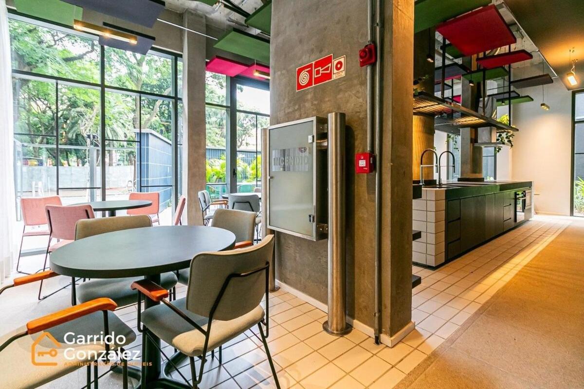 Apartamento Com Piscina No Centro De Sp - Republica