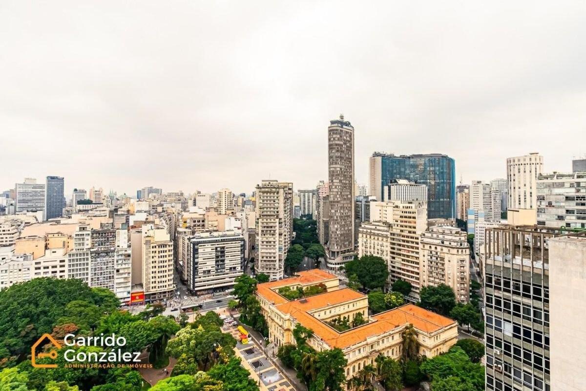 Com Piscina No Centro De Sp - Republica * São Paulo