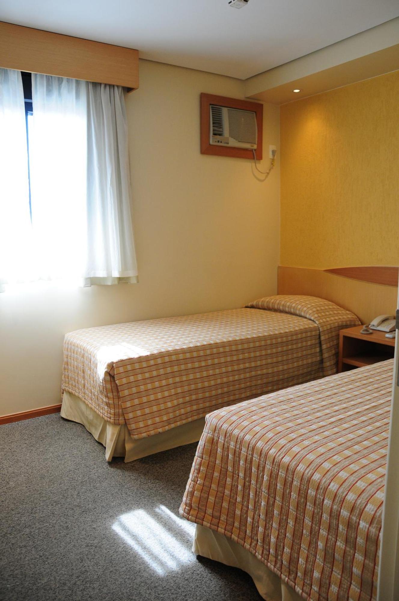Aparthotel Brasilia Santana Gold Flat