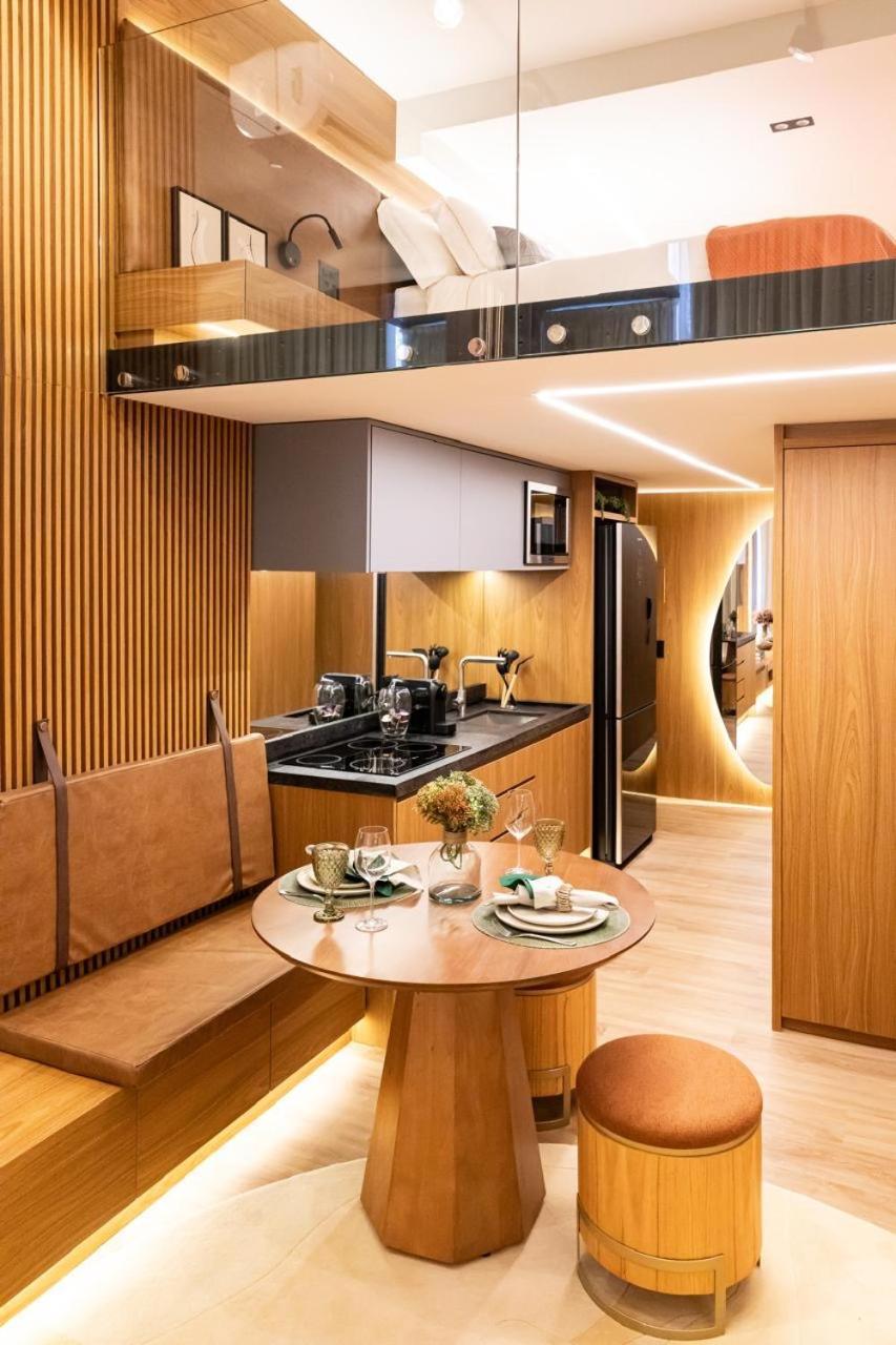 Oscar 301 * São Paulo