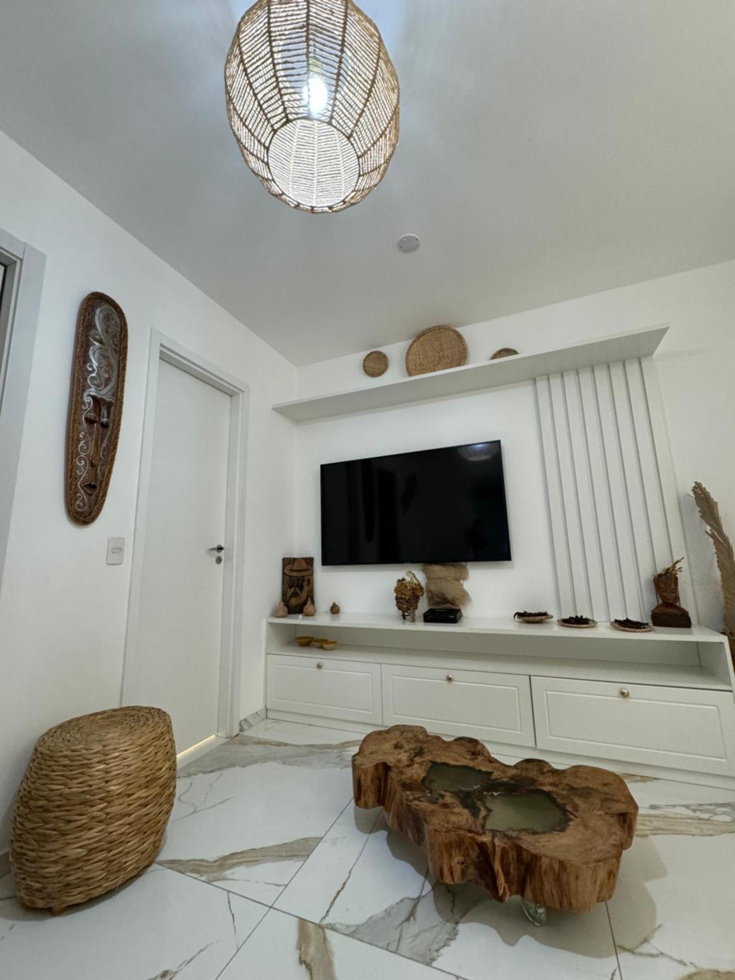 Em Centro Apartment *
