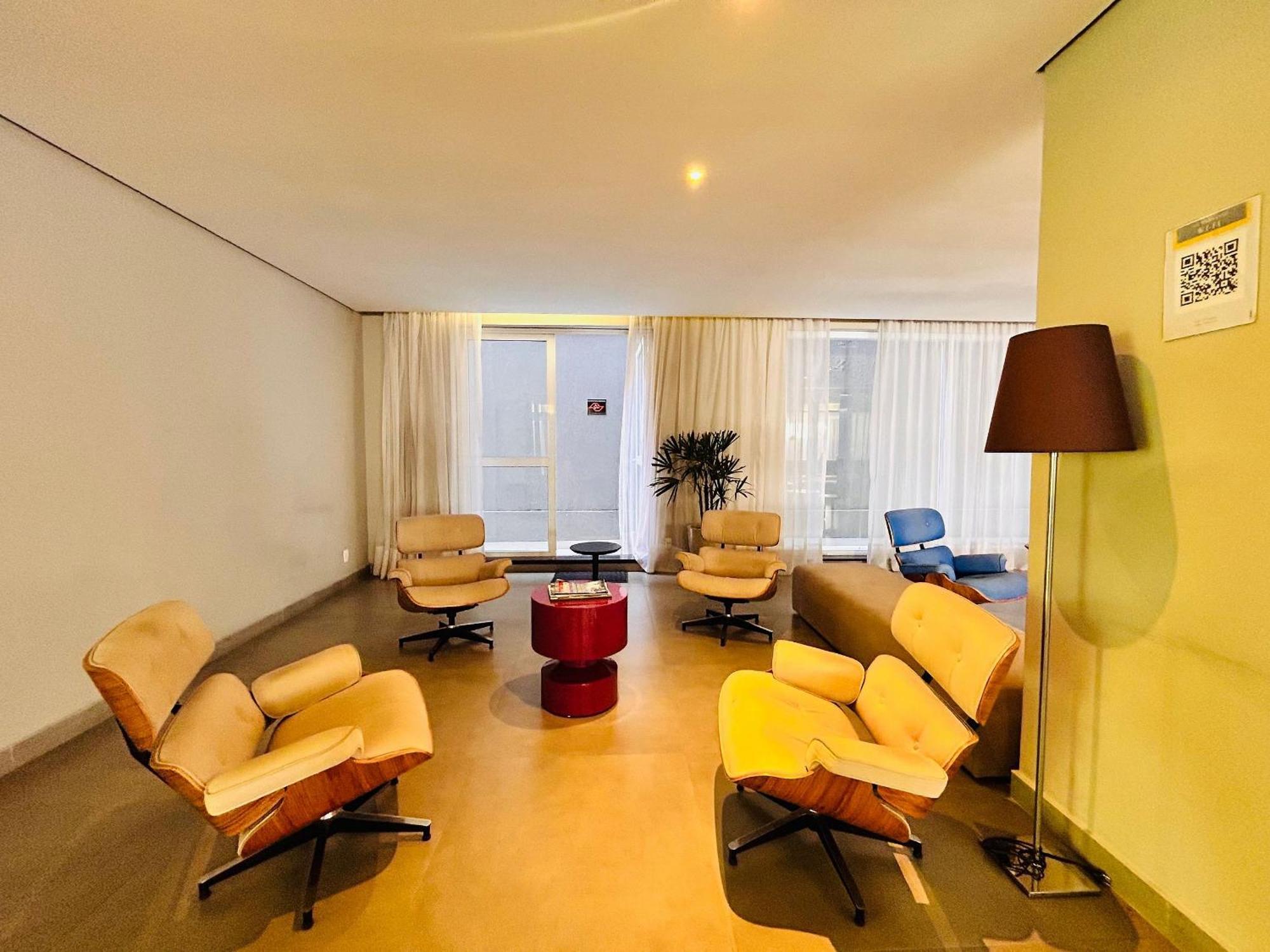 Vitta Apto 3 Min Do Allianz, Piscina, Vaga E Wifi * Sao Paulo