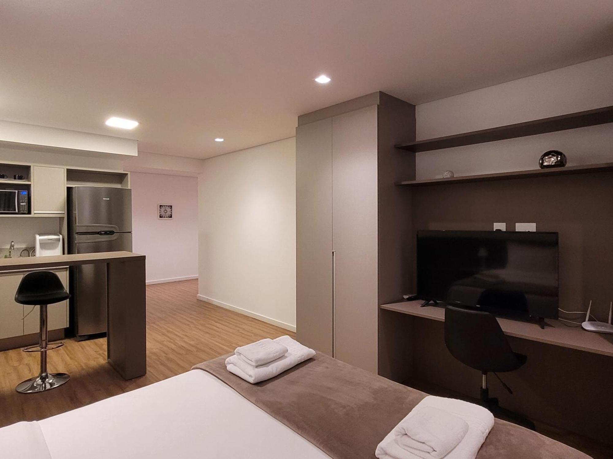 Moderno, Confortavel E Completo No Centro Apm1606 * São Paulo