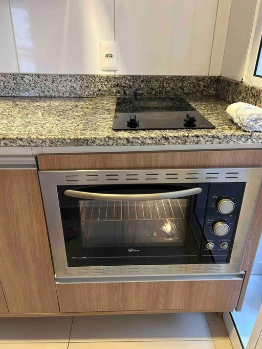 Apartamento Lk1005 Espacoso Com Vista Da Vibrante Rua Augusta *