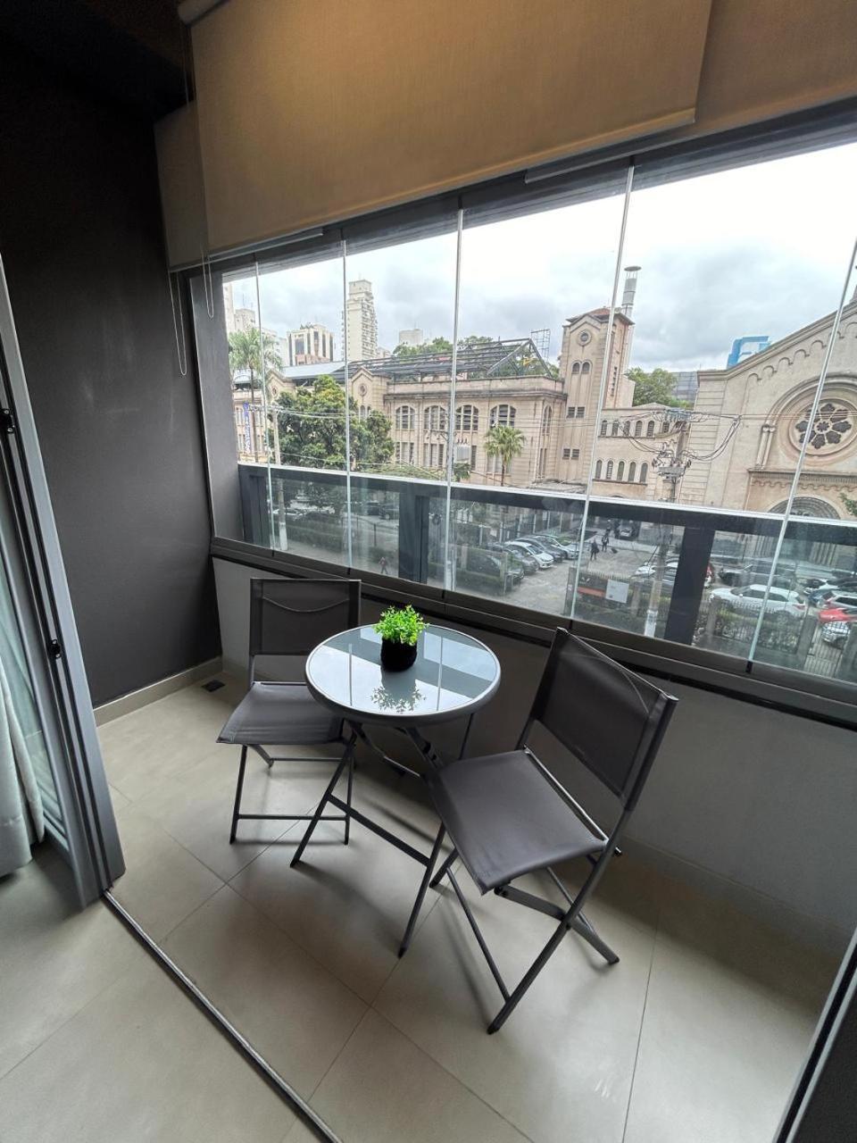 No Jardim Paulista Apartamento *