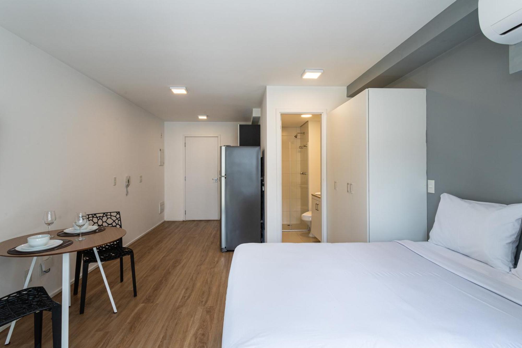 Apartment Aurora Paulistana A Passos Do Metro Republica Sao Paulo