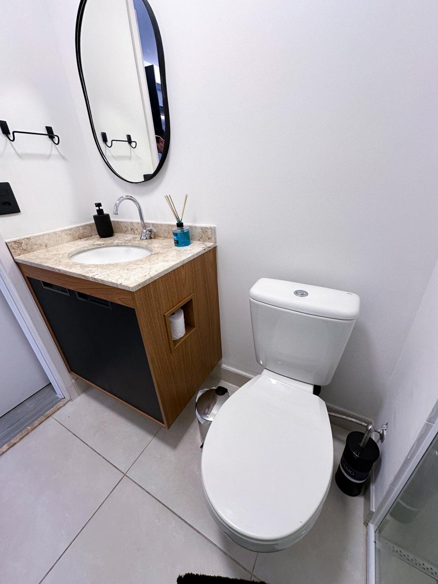 Apartment Black One Apto Moderno Luz