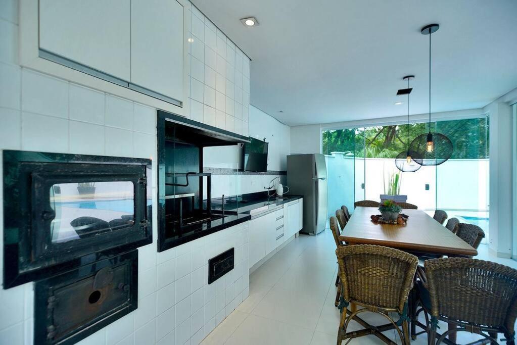 Holiday home Mansao Com Piscina