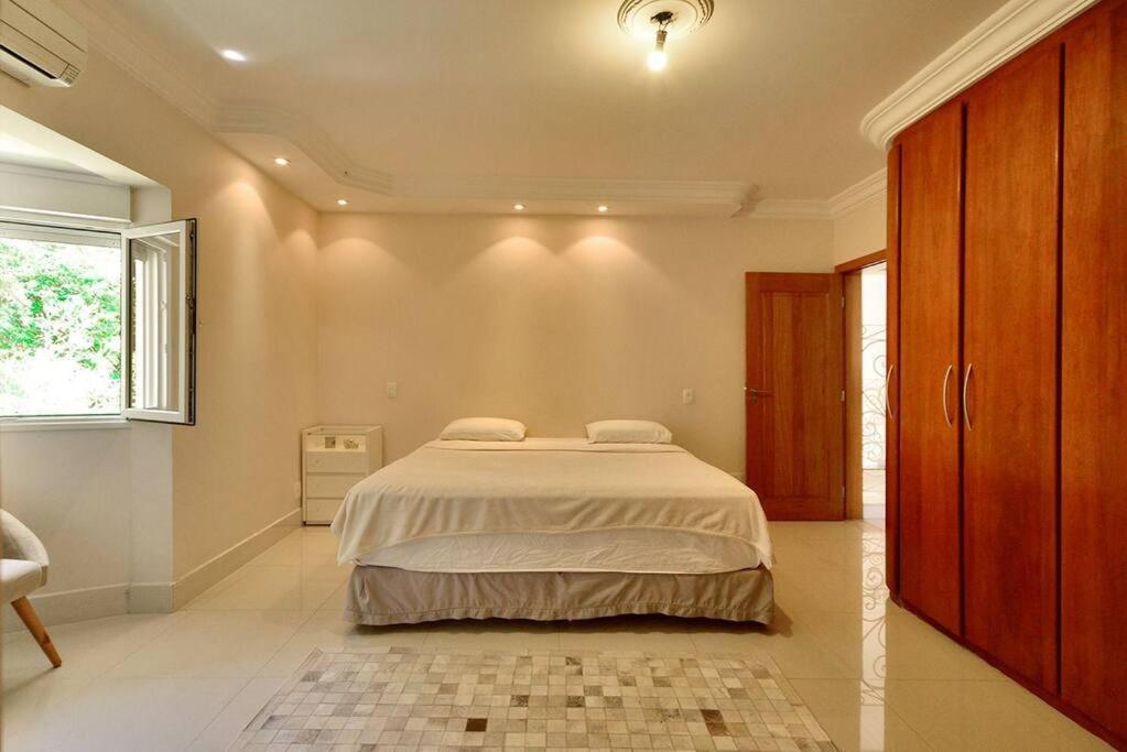Mansao Com Piscina Holiday home
