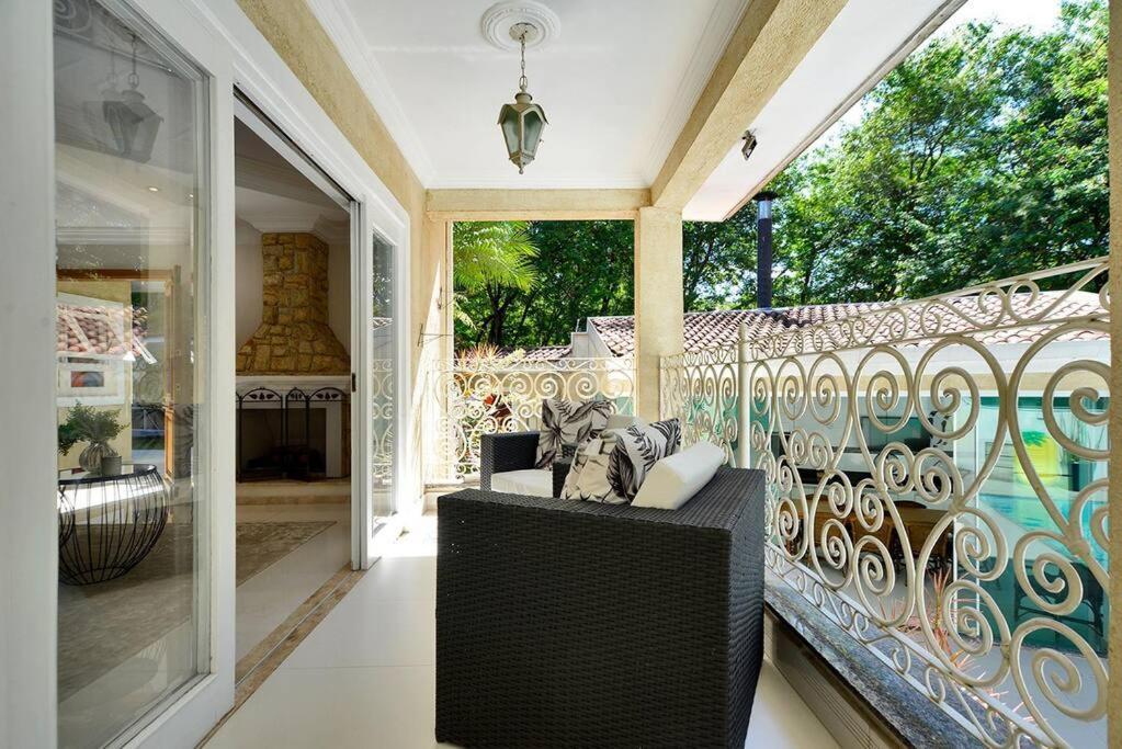 Mansao Com Piscina Holiday home *