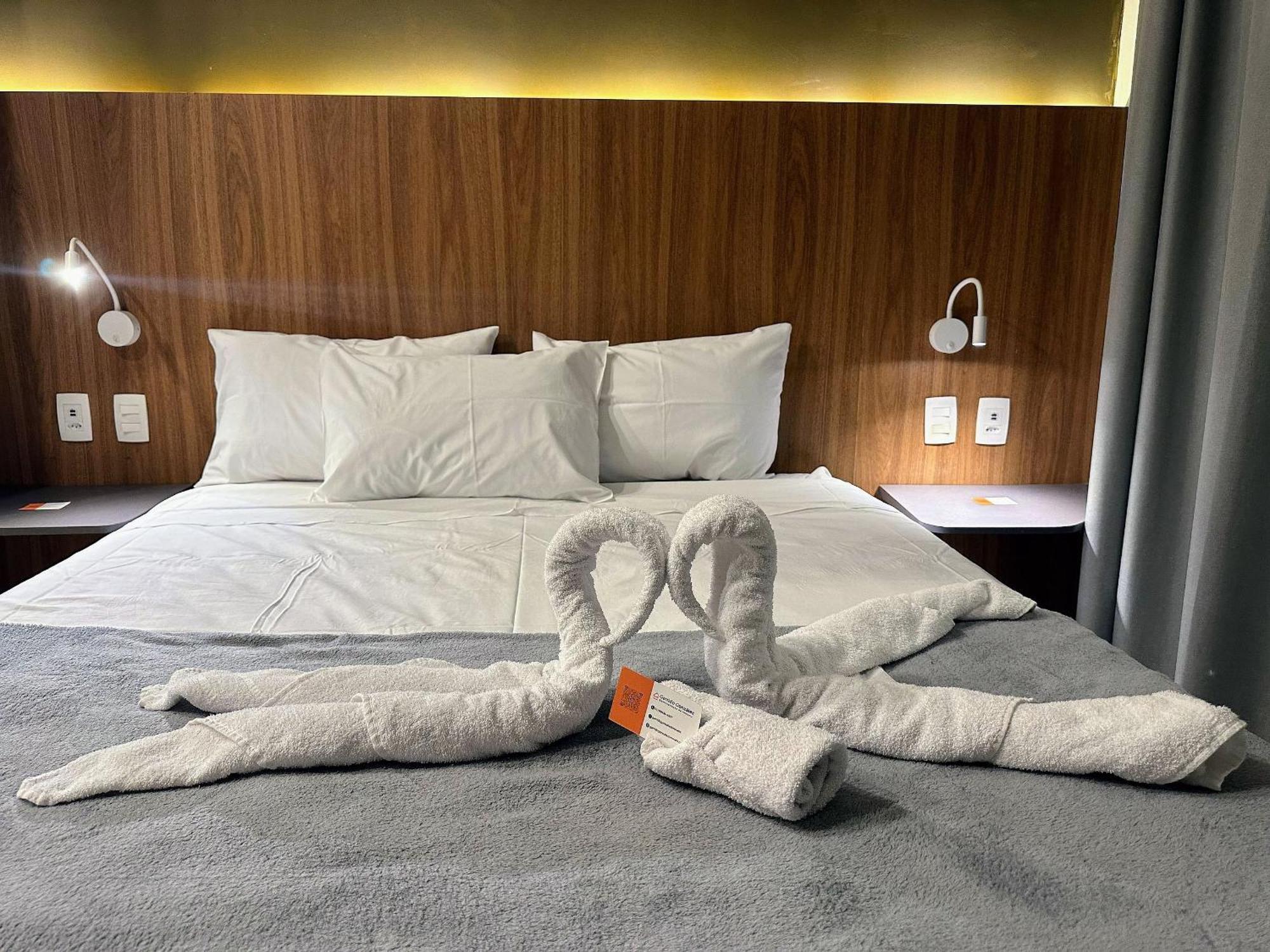 Apartamento I Side Vl Madalena/piscina - Com Ar *