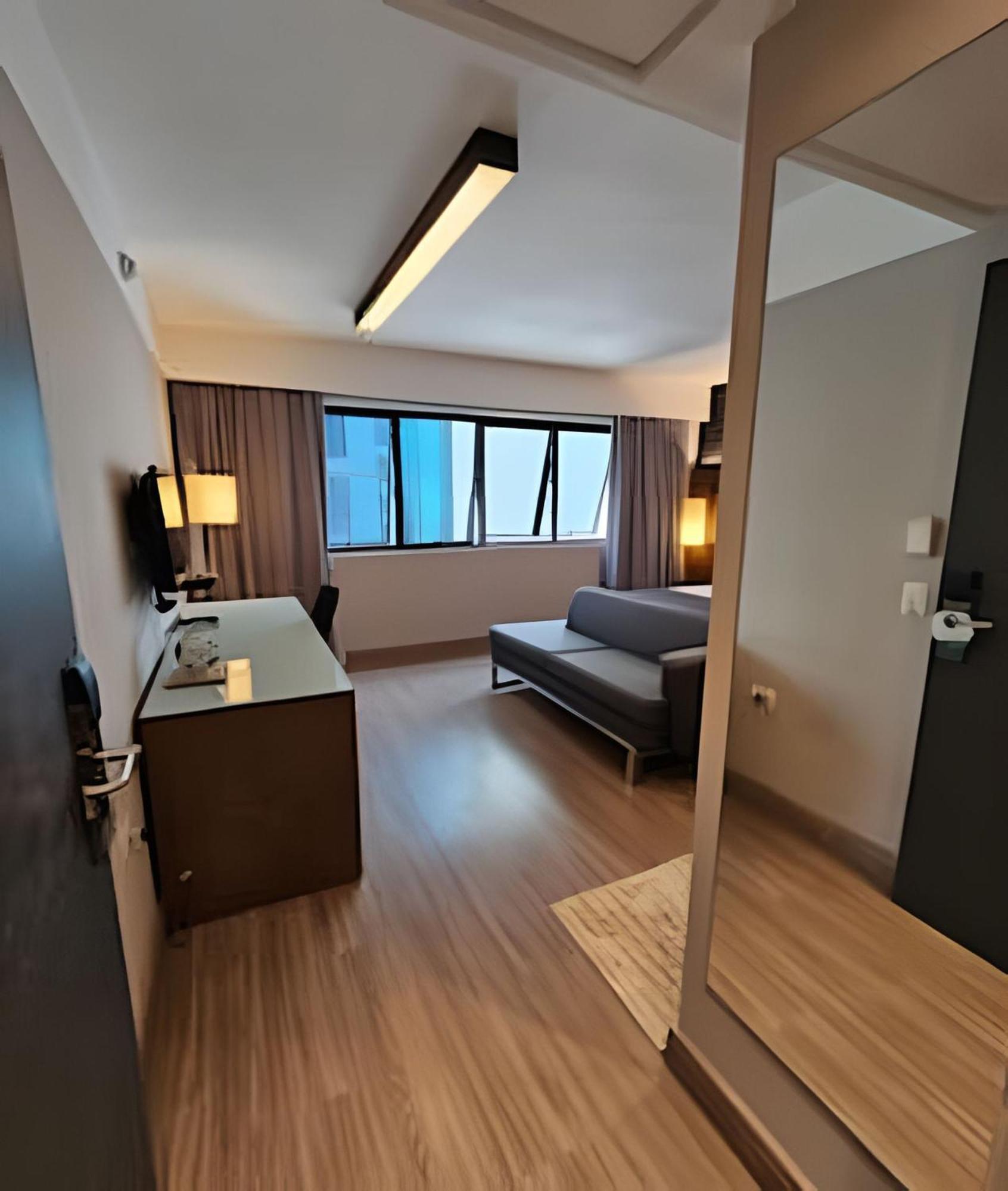 Apartment Flat Internacinal Av. Ibirapuera Moema Sp *