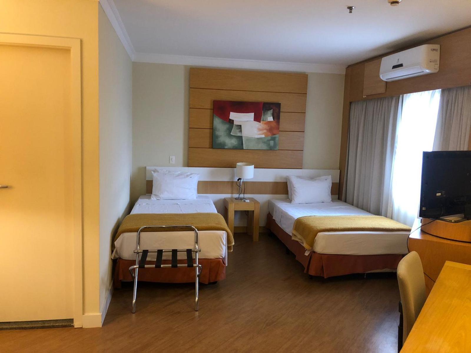 Flat Nobilis Confortavel Em Frente Ao Aeroporto Congonhas - H305 Apartment