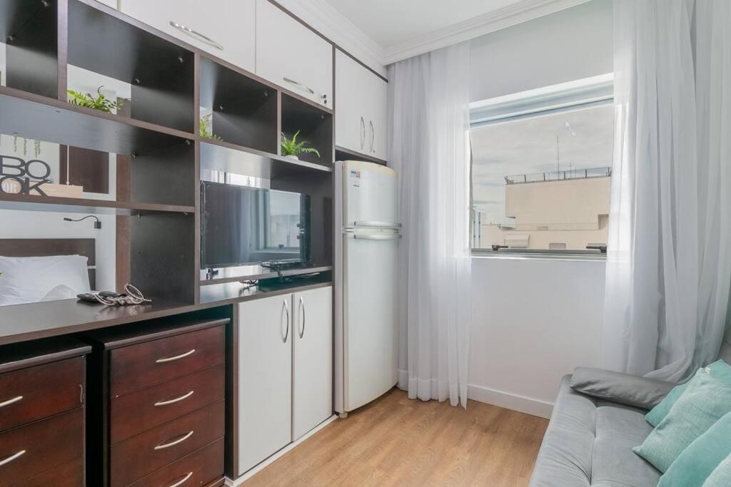 Flat Charmoso Na Iconica Oscar Freire Pi1402 Apartment