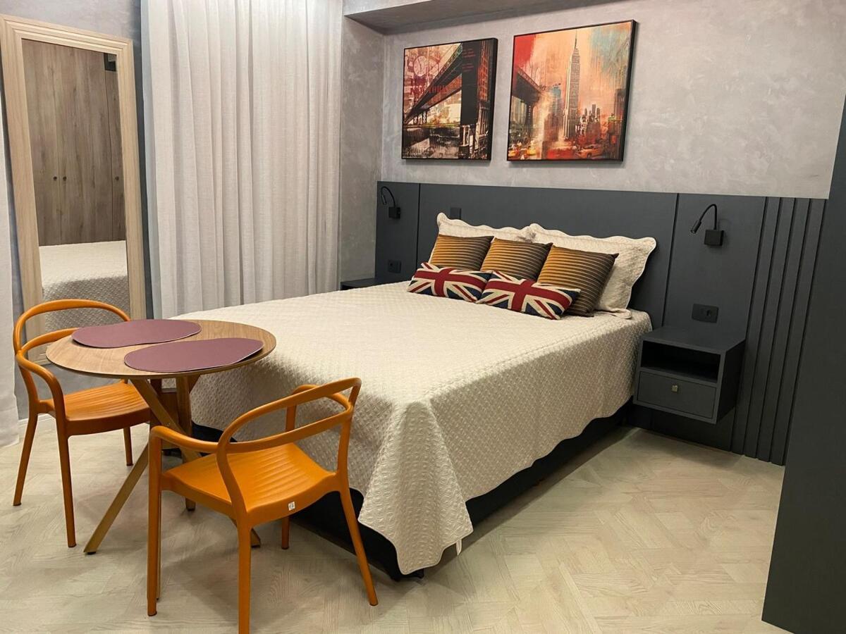 Apartamento P707 - Super Localizado E Equipado Em Pinheiros