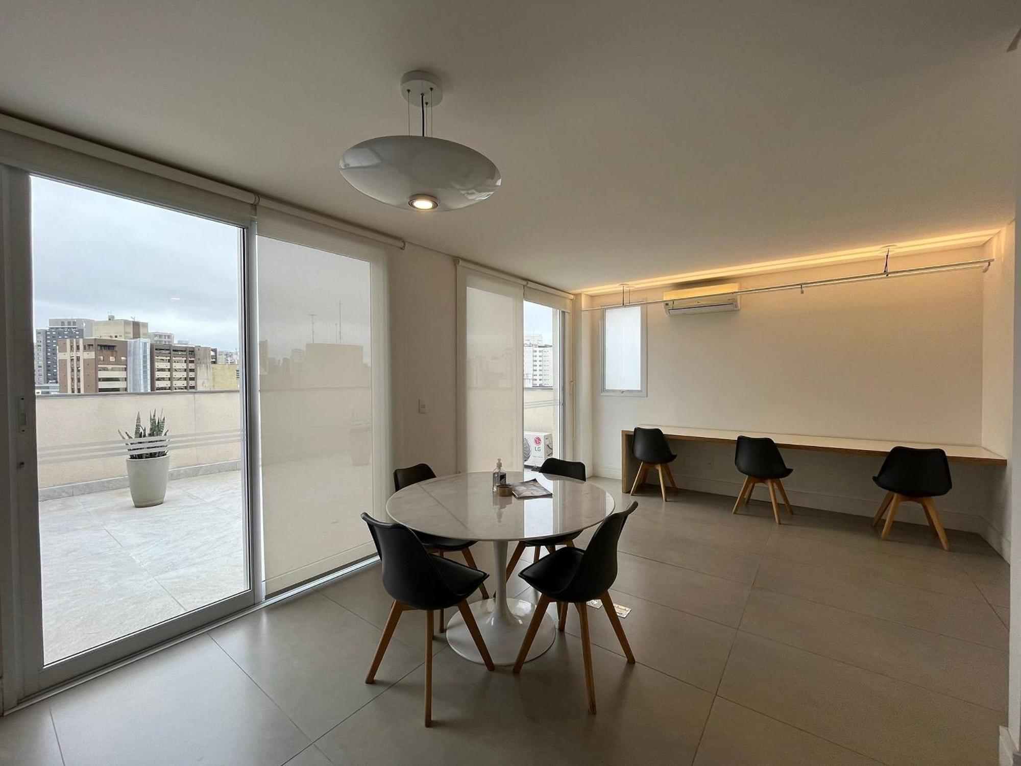 Apartamento Varandas Com Vista Na Vl Mariana | Delfhy