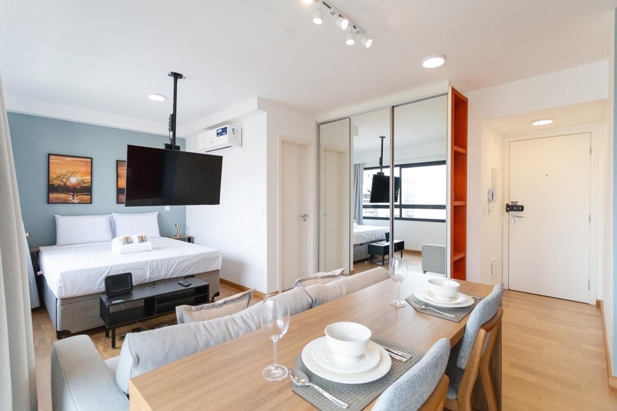 Na Madalena Com Lazer E Garagem Apartamento São Paulo