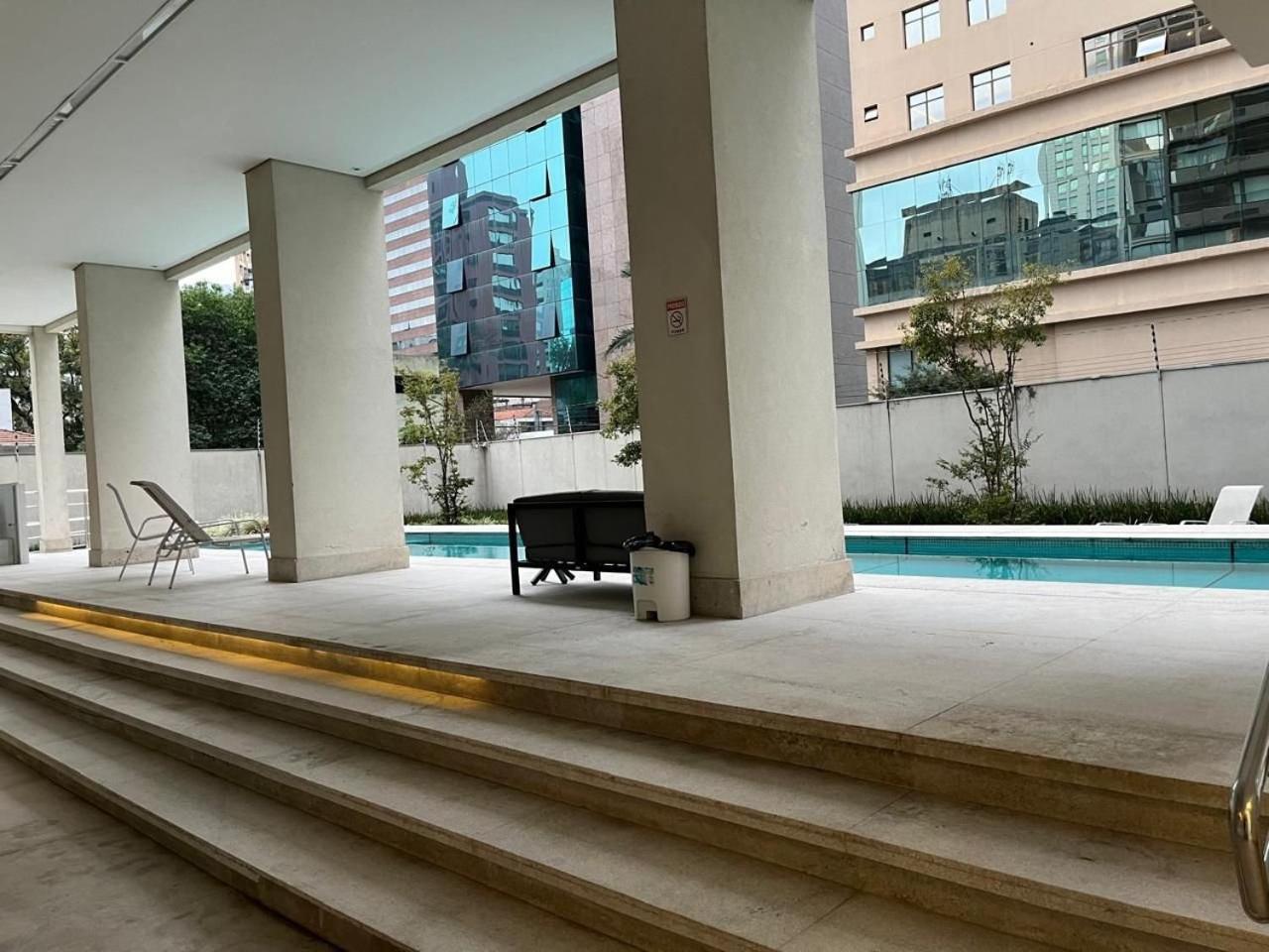 Elegance Carvalho * São Paulo