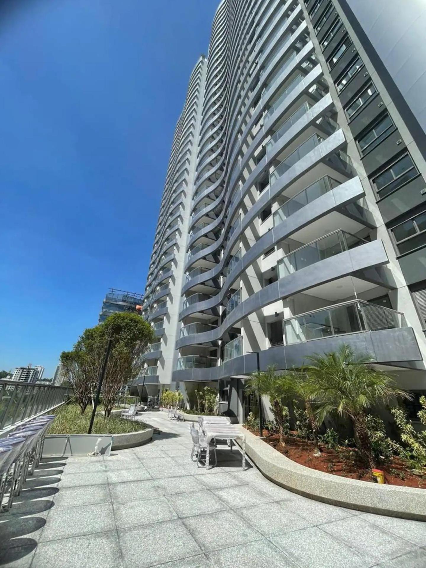Apartamento Confortavel Com Vaga De Garagem - Airbrooklin